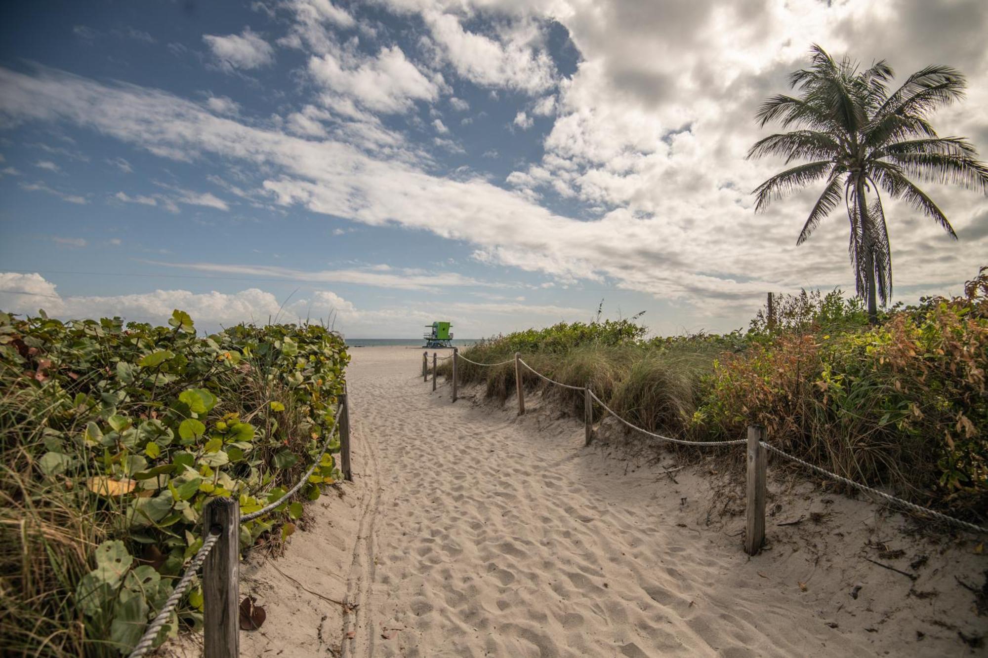 Renzzi On The Beach Miami Beach Exterior foto